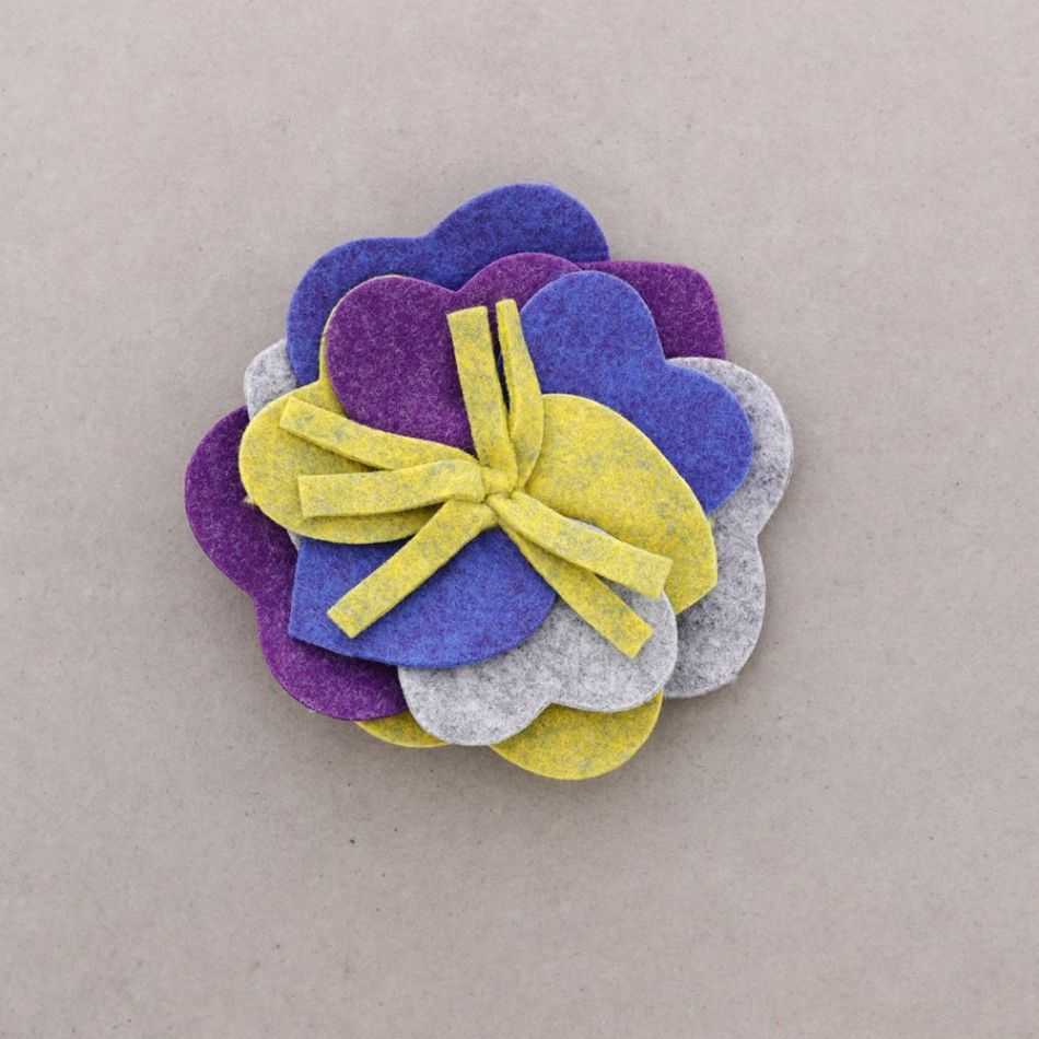 BROCHE FIELTRO FLOR 5CM