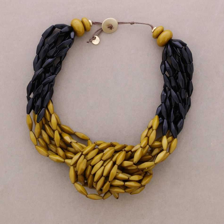 CHOKER WITH KNOT AND RESIN BEADS