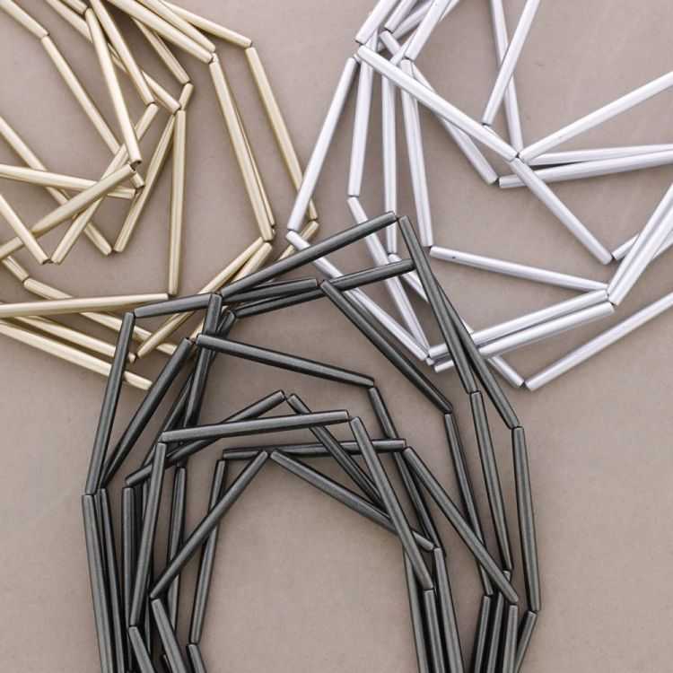 MULTI-BEAD CHOKER WITH METAL FINISH TUBES 2