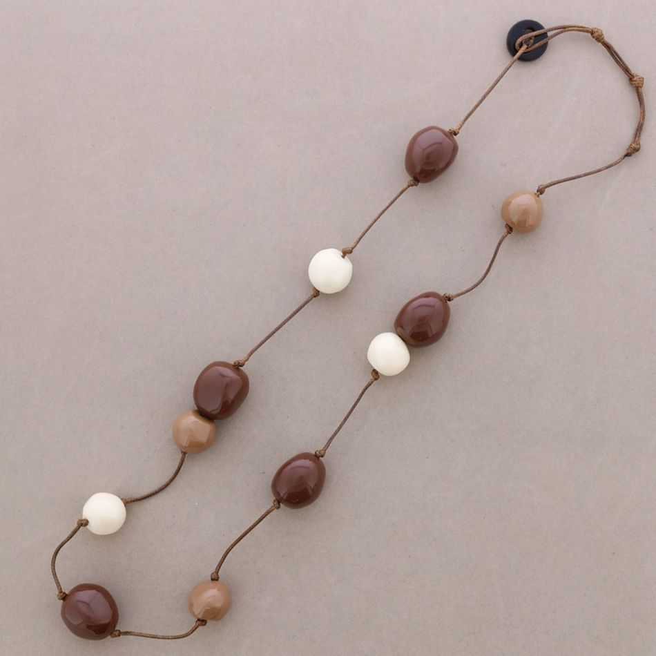 COLLAR LARGO CUENTAS BOLAS RESINA
