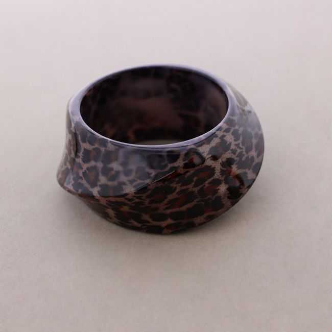 RIGID RESIN BRACELET