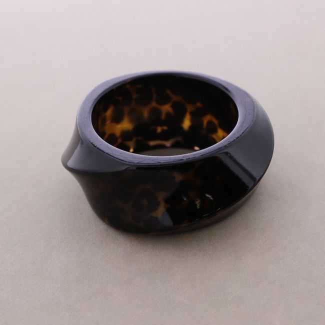 RIGID RESIN BRACELET