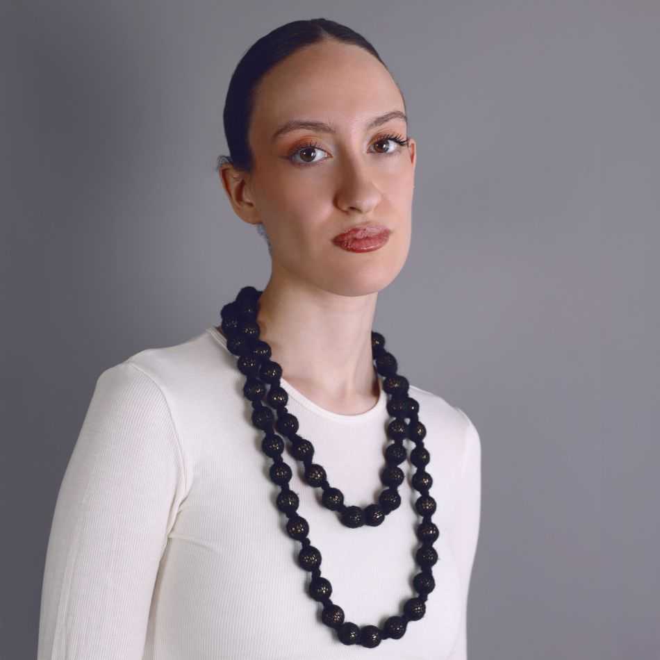 COLLAR LARGO BOLAS FORRADAS LANA 150CM