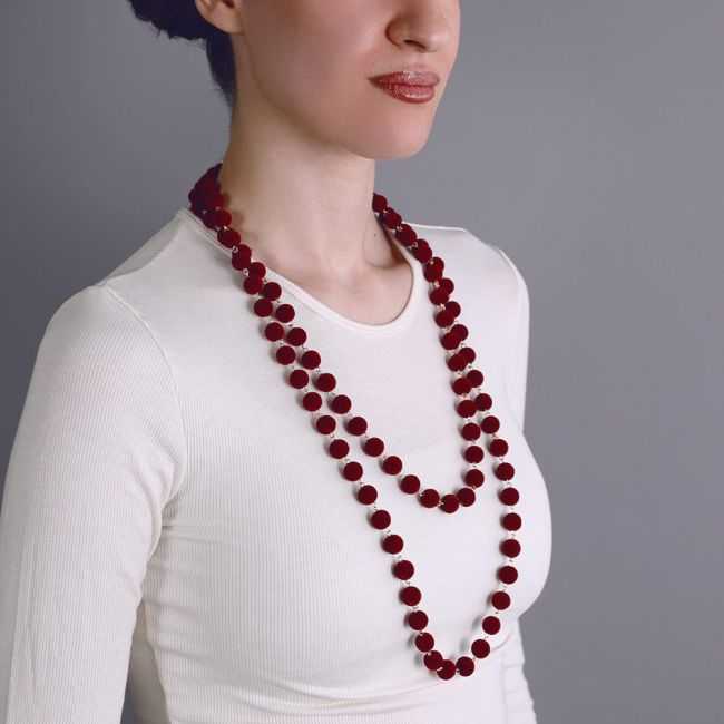 LONG BEADED VELVET NECKLACE 150CM