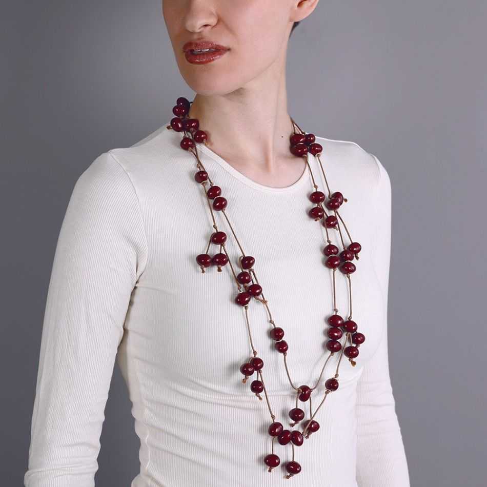 COLLAR LARGO DOBLE CUENTAS COLGANTES RESINA