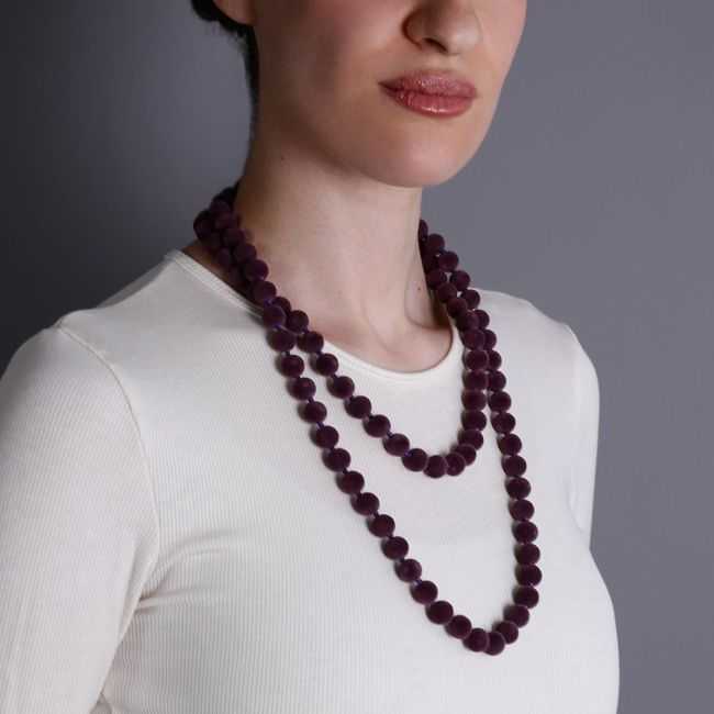 COLLAR LARGO BOLAS TERCIOPELO 120CM