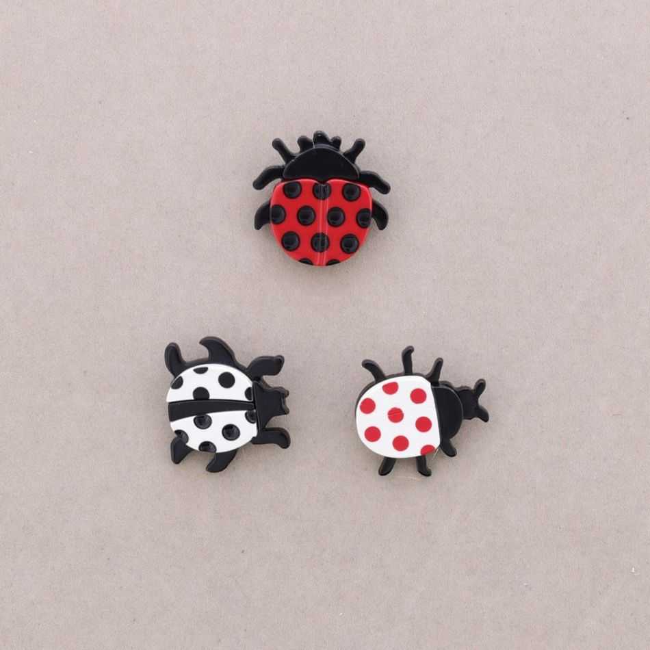 SET BROCHE TRIPLE MARIQUITA RESINA