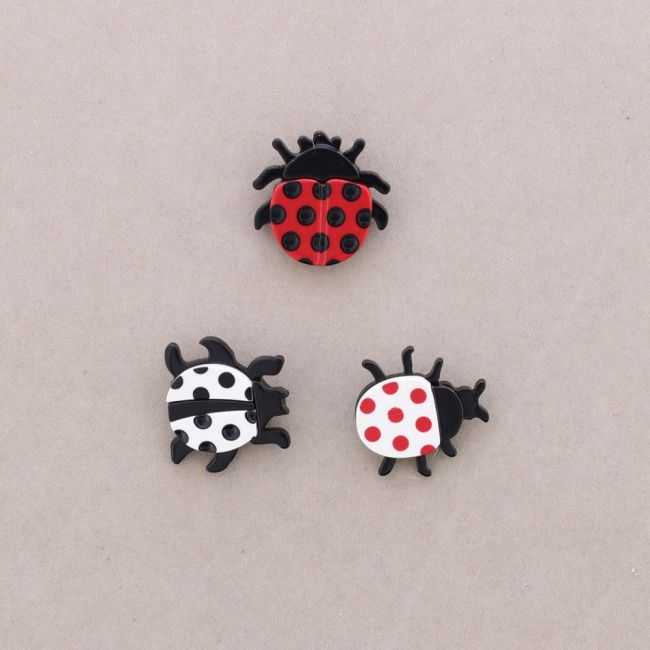TRIPLE LADYBIRD RESIN BROOCH SET