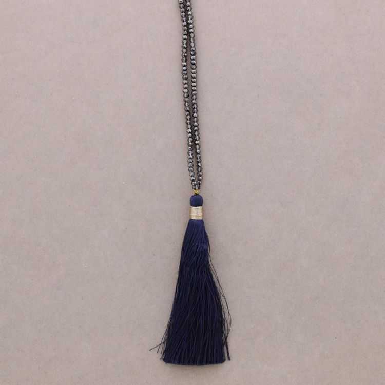 COLLAR LARGO CUENTAS FACETADAS COLG. FLECO