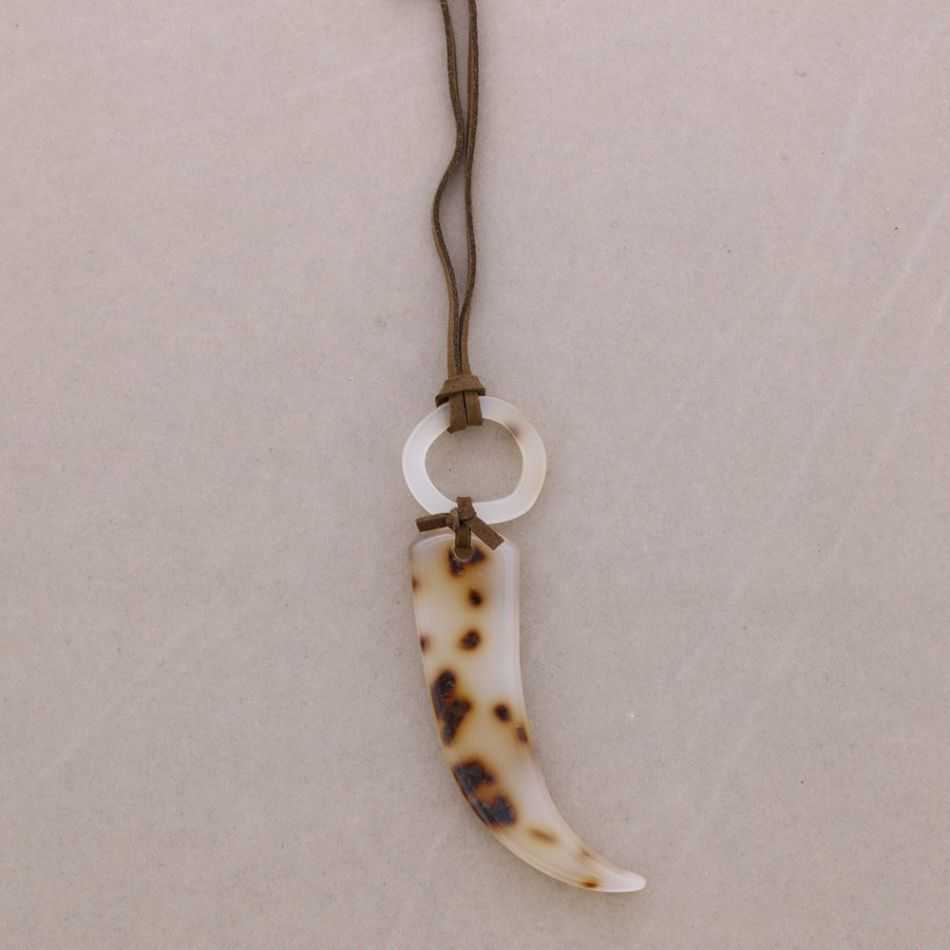 LONG RESIN HORN PENDANT NECKLACE