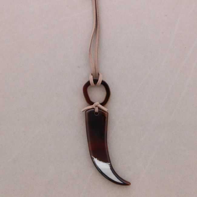 LONG RESIN HORN PENDANT NECKLACE