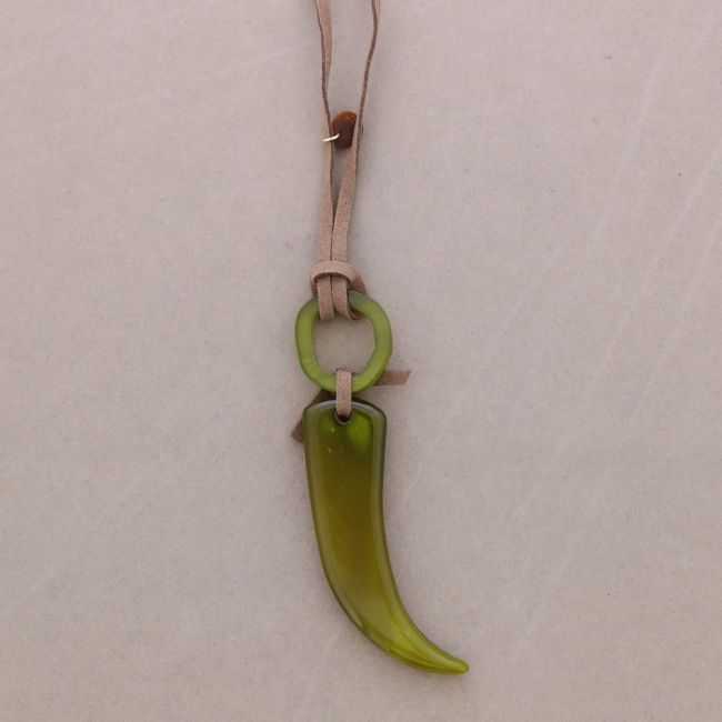 LONG RESIN HORN PENDANT NECKLACE