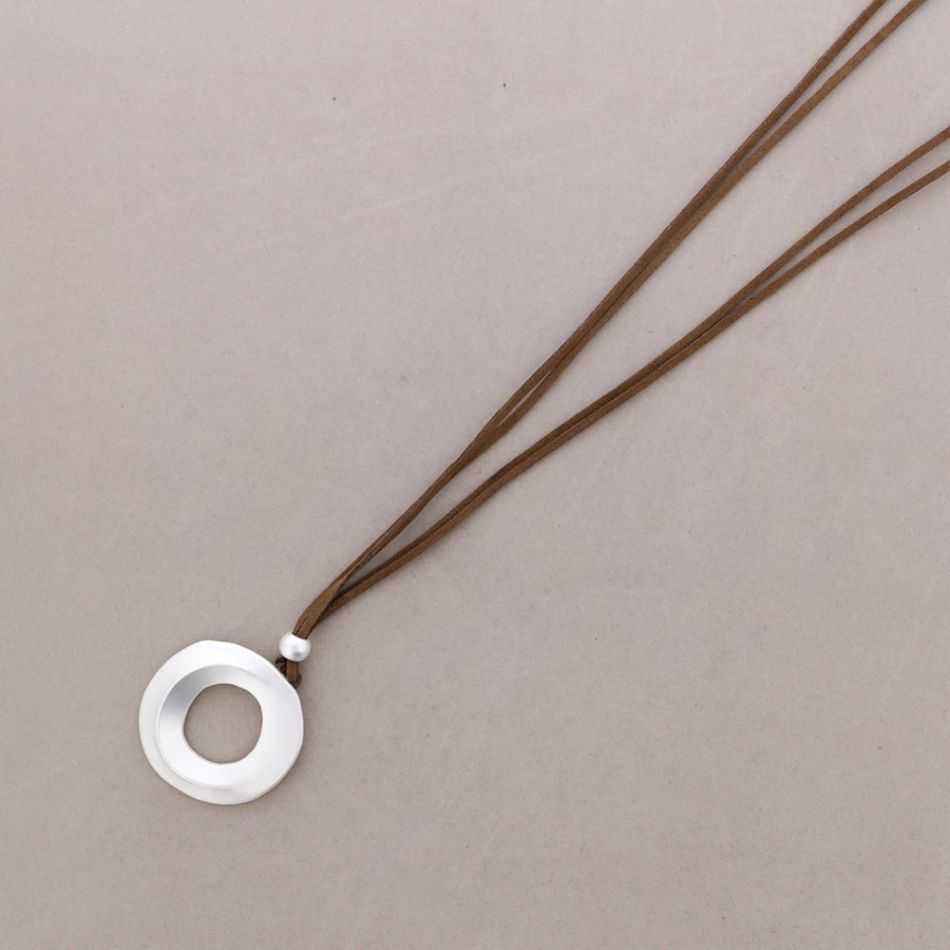 COLLAR LARGO ANTELINA COLGANTE ANILLA ANCHA