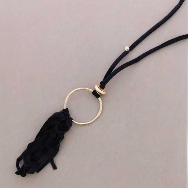 LONG FRINGED VELVET NECKLACE