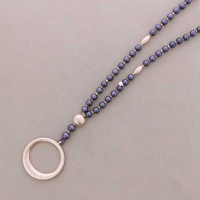 LONG NECKLACE WITH METAL RING PENDANT