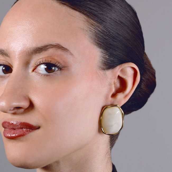 STEEL EARRINGS IRREGULAR SHAPE RESIN