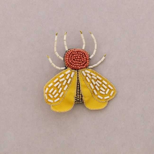 BROCHE INSECTO BORDADO ABALORIOS