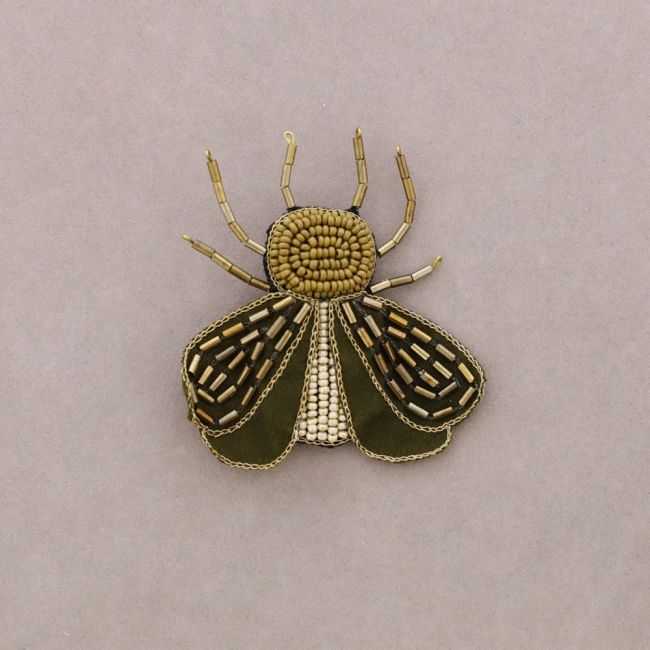 BROCHE INSECTO BORDADO ABALORIOS