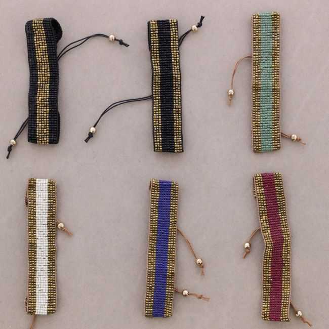 ETHNIC MACRAME BEAD BRACELET