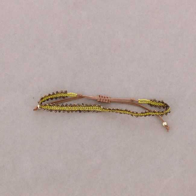 ETHNIC MACRAME BEAD BRACELET