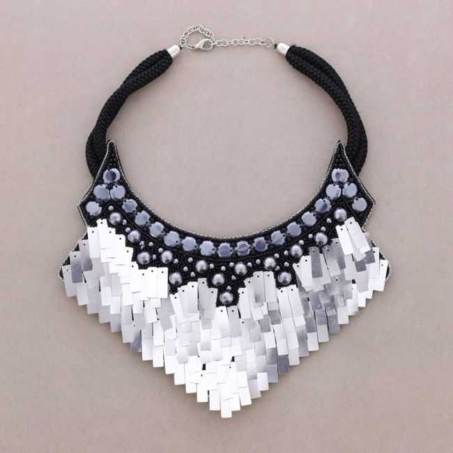 BEAD CHOKER SEQUINS
