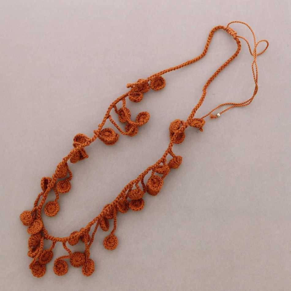 COLLAR LARGO COLGANTES GANCHILLO