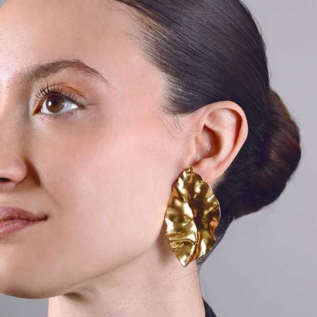 STEEL LEAF EARRINGS