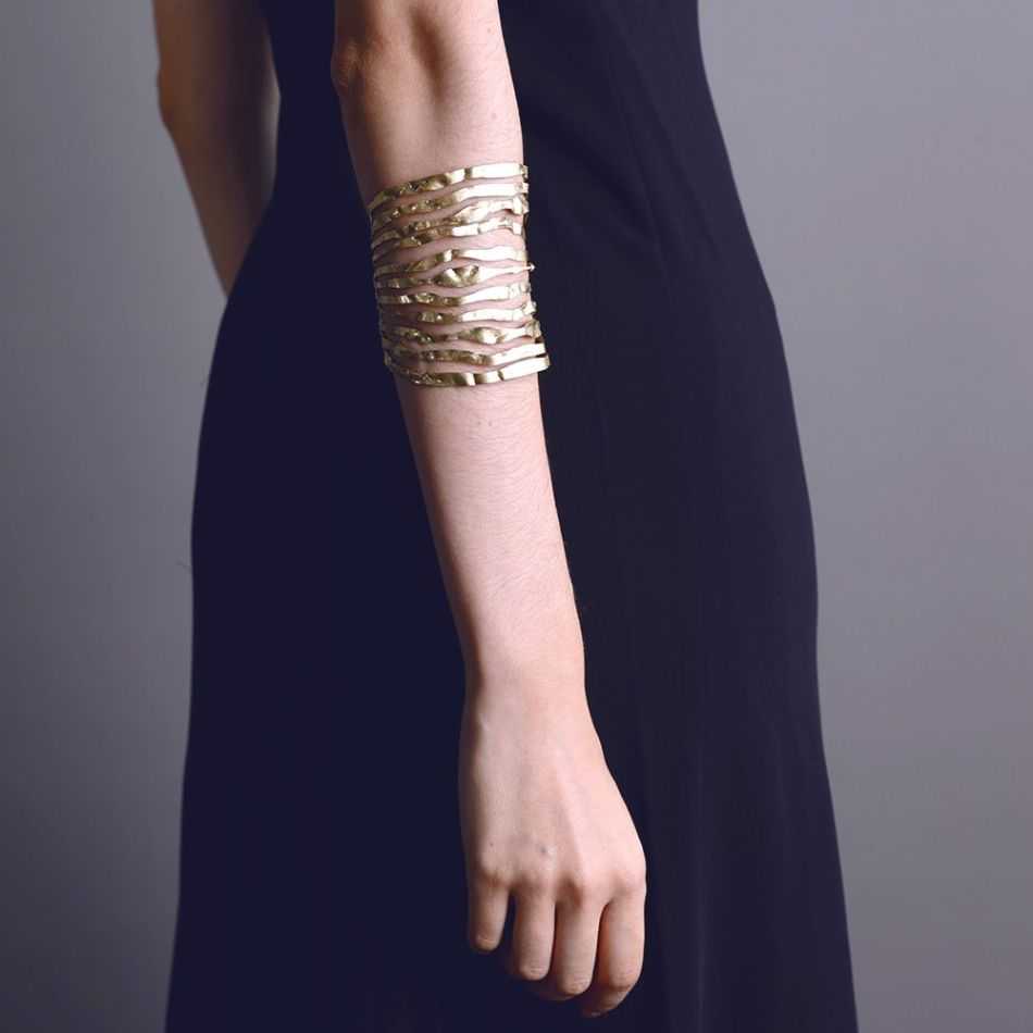 PULSERA AJUSTABLE ONDULADA METAL