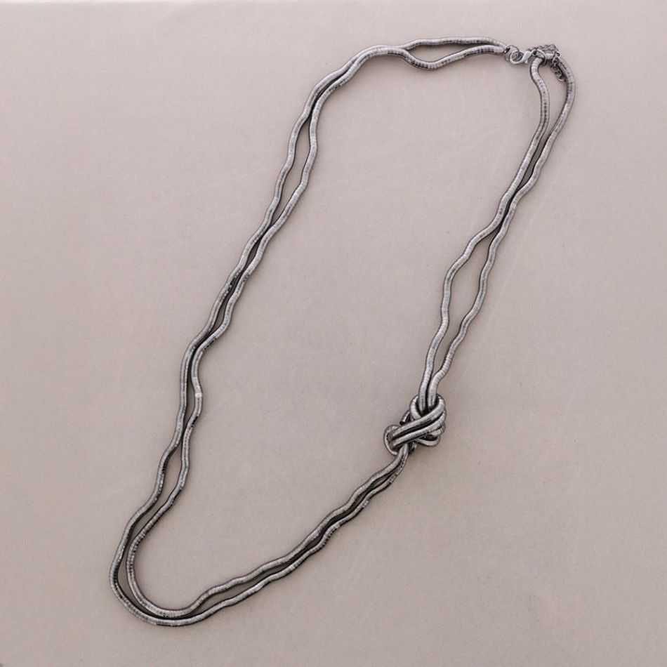 FLEXIBLE METAL LONG DOUBLE-KNOT NECKLACE