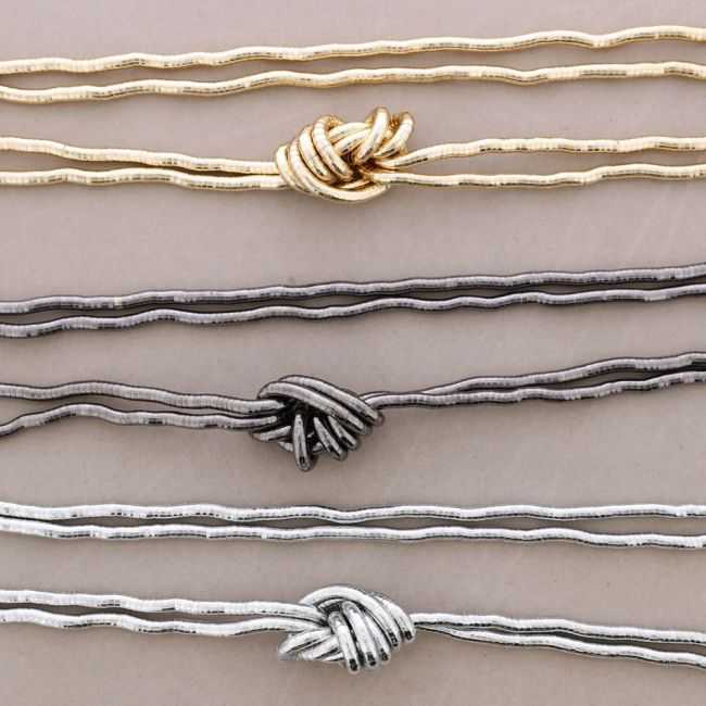 COLLAR LARGO DOBLE NUDO FLEXIBLE METAL