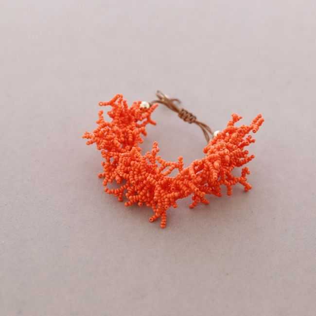 CORAL BEADS MACRAME BRACELET