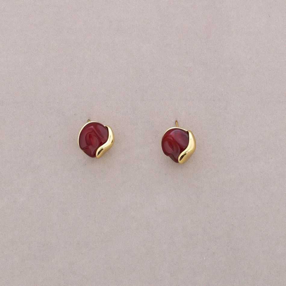 STEEL EARRINGS WITH RESIN SHAPE