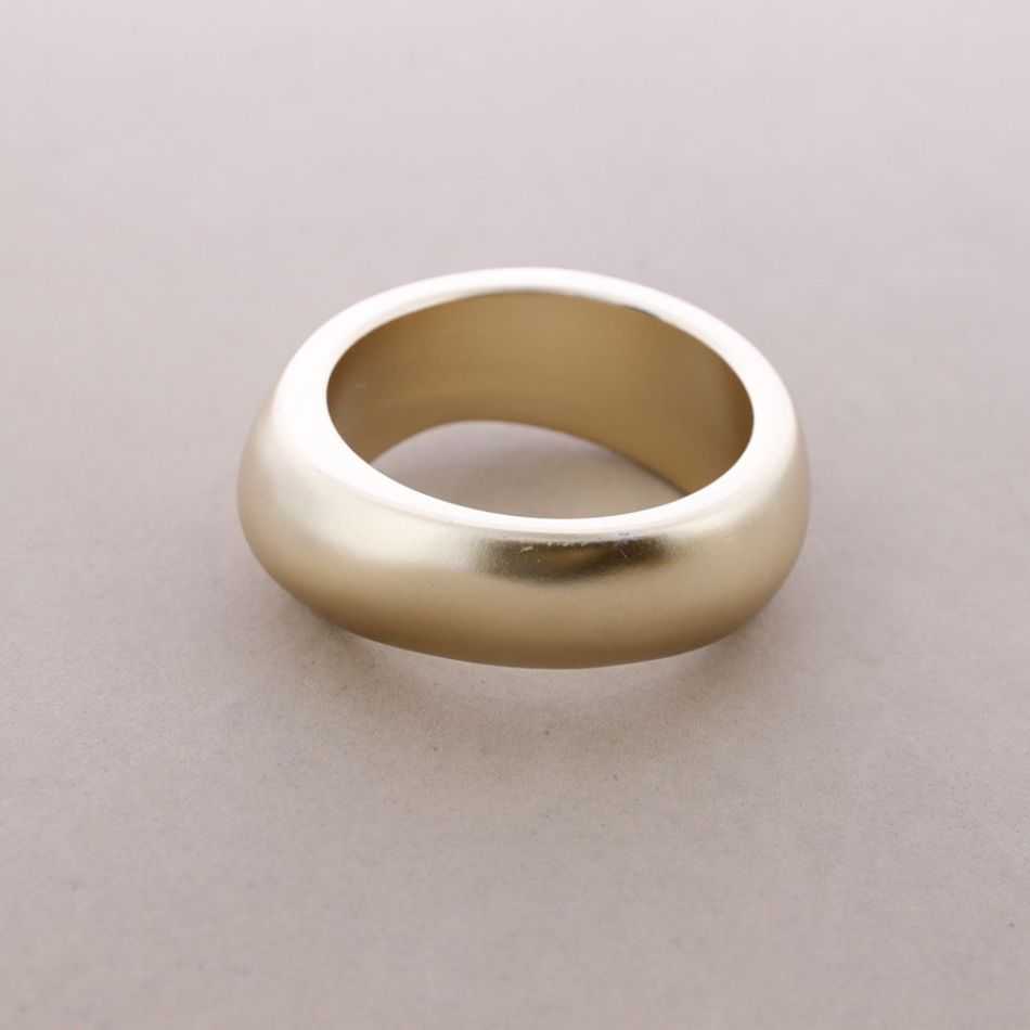 RIGID RESIN BRACELET