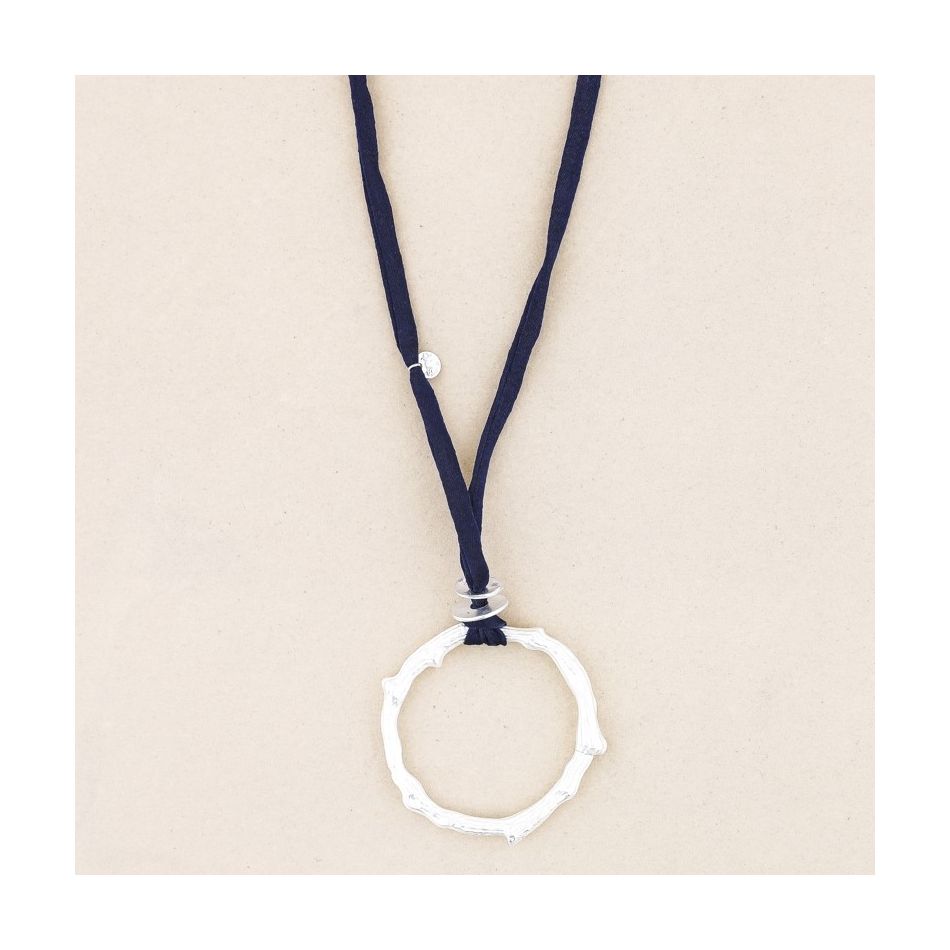 COLLAR LARGO COLGANTE ANILLA METAL