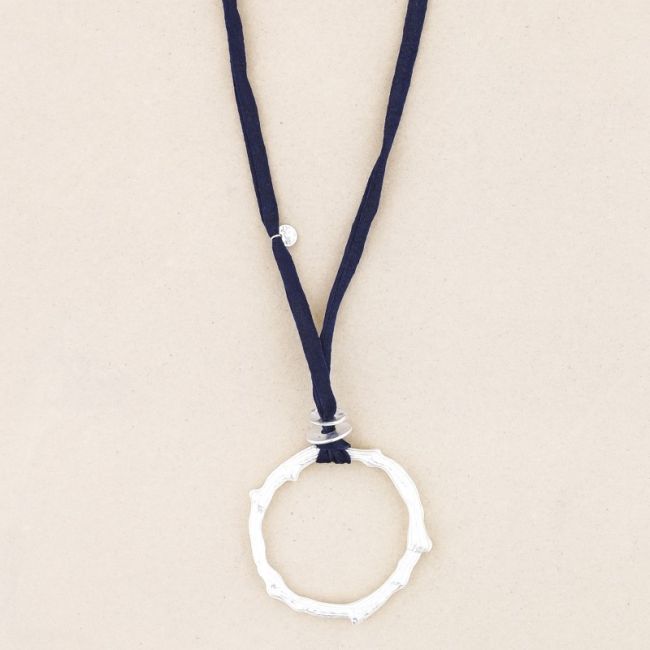 COLLAR LARGO COLGANTE ANILLA METAL