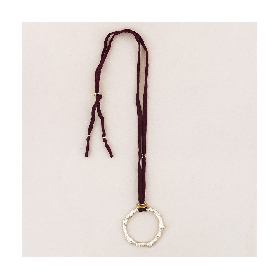 COLLAR LARGO COLGANTE ANILLA METAL