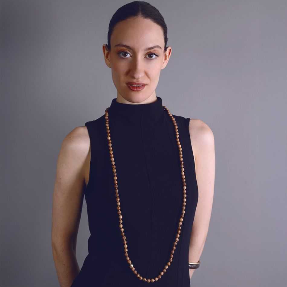 COLLAR LARGO CUENTAS MADERA 120CM