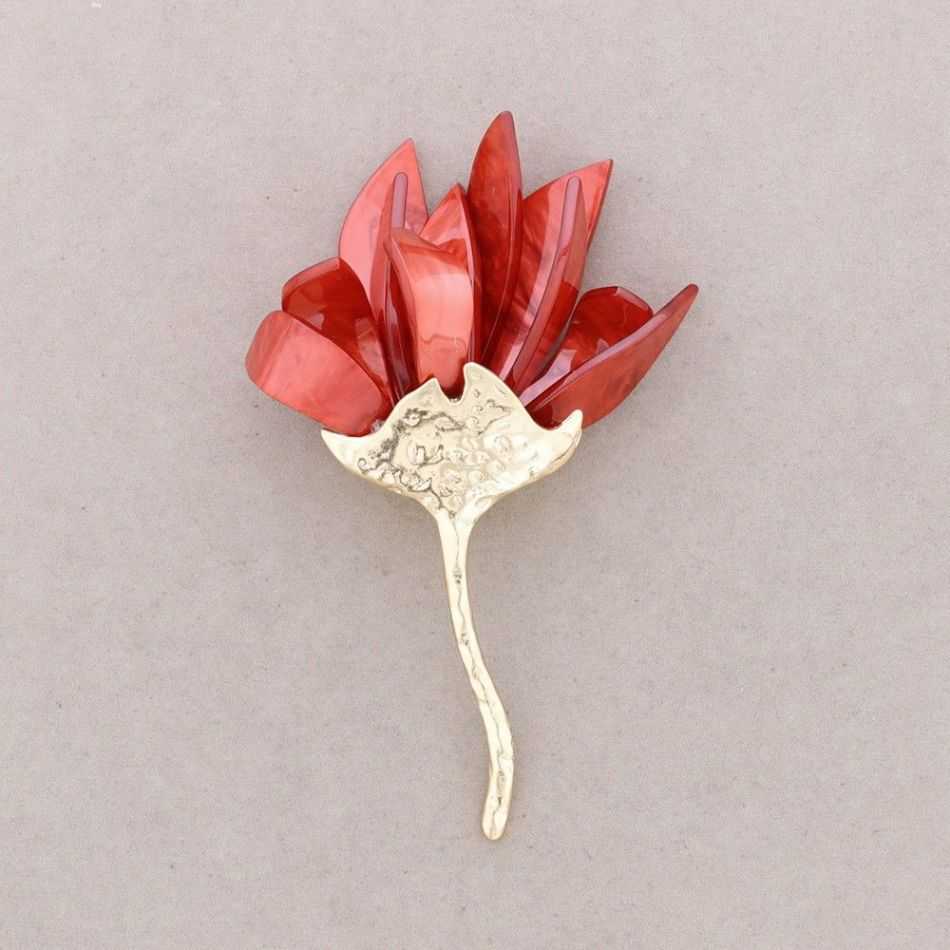 RESIN METAL FLOWER BROOCH