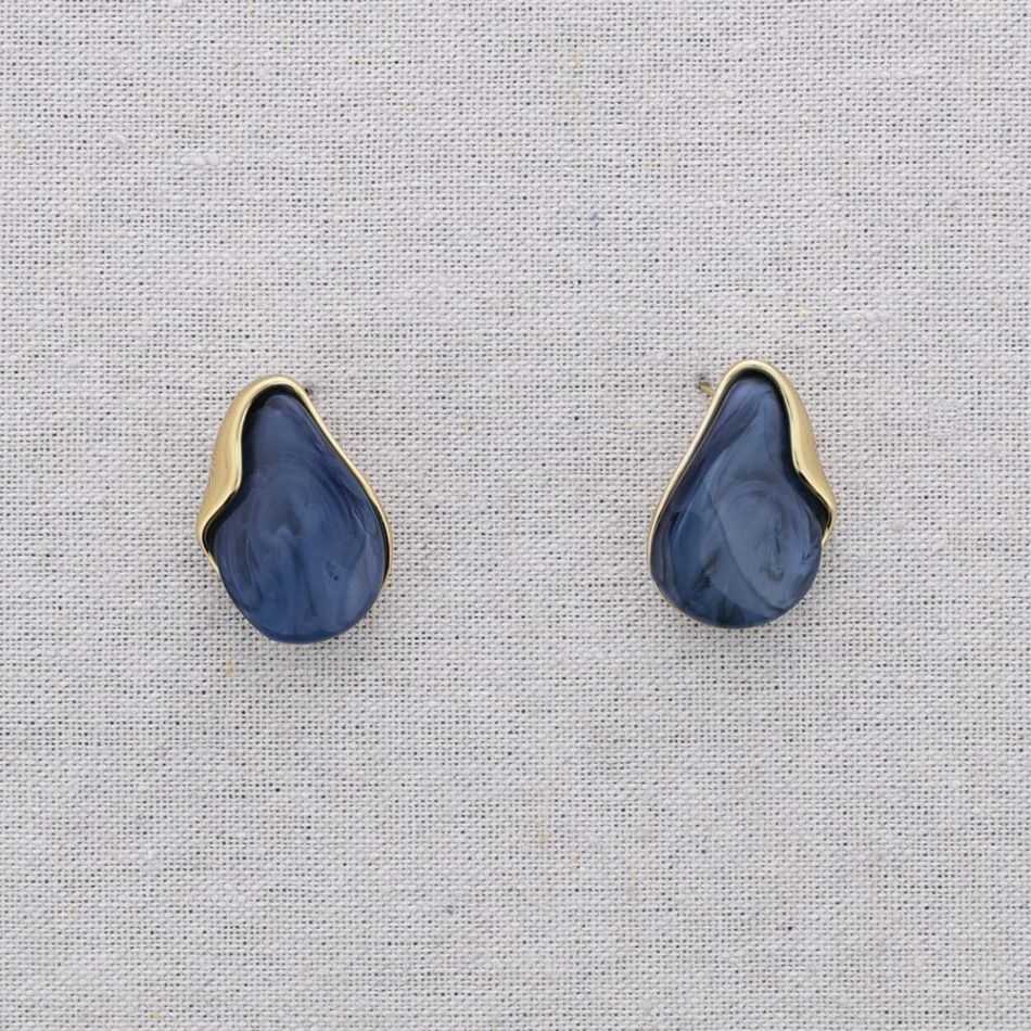 STEEL RESIN SHAPED EARRINGS