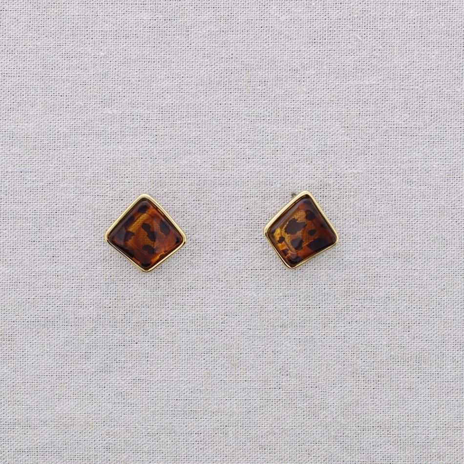 STEEL RESIN SQUARE EARRINGS