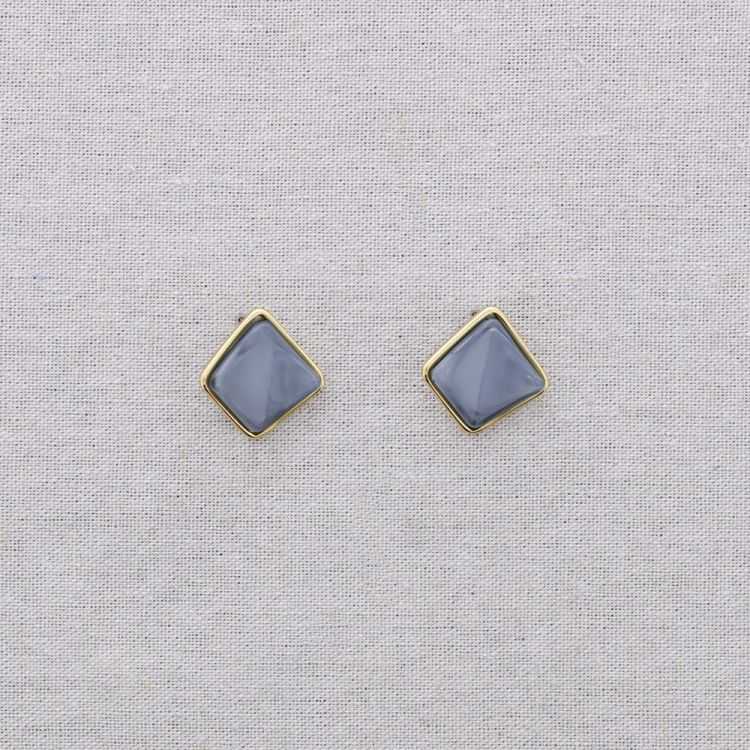 PENDIENTES ACERO CUADRADO RESINA