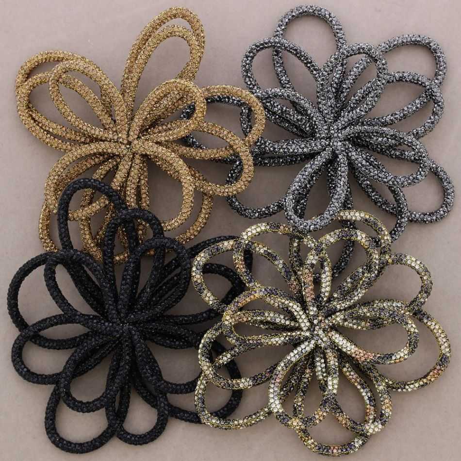 CRYSTAL FLOWER BROOCH