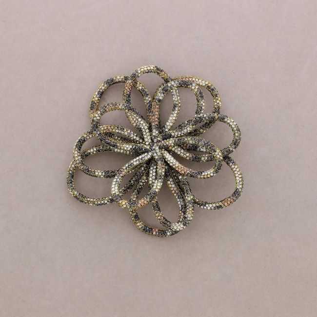 CRYSTAL FLOWER BROOCH