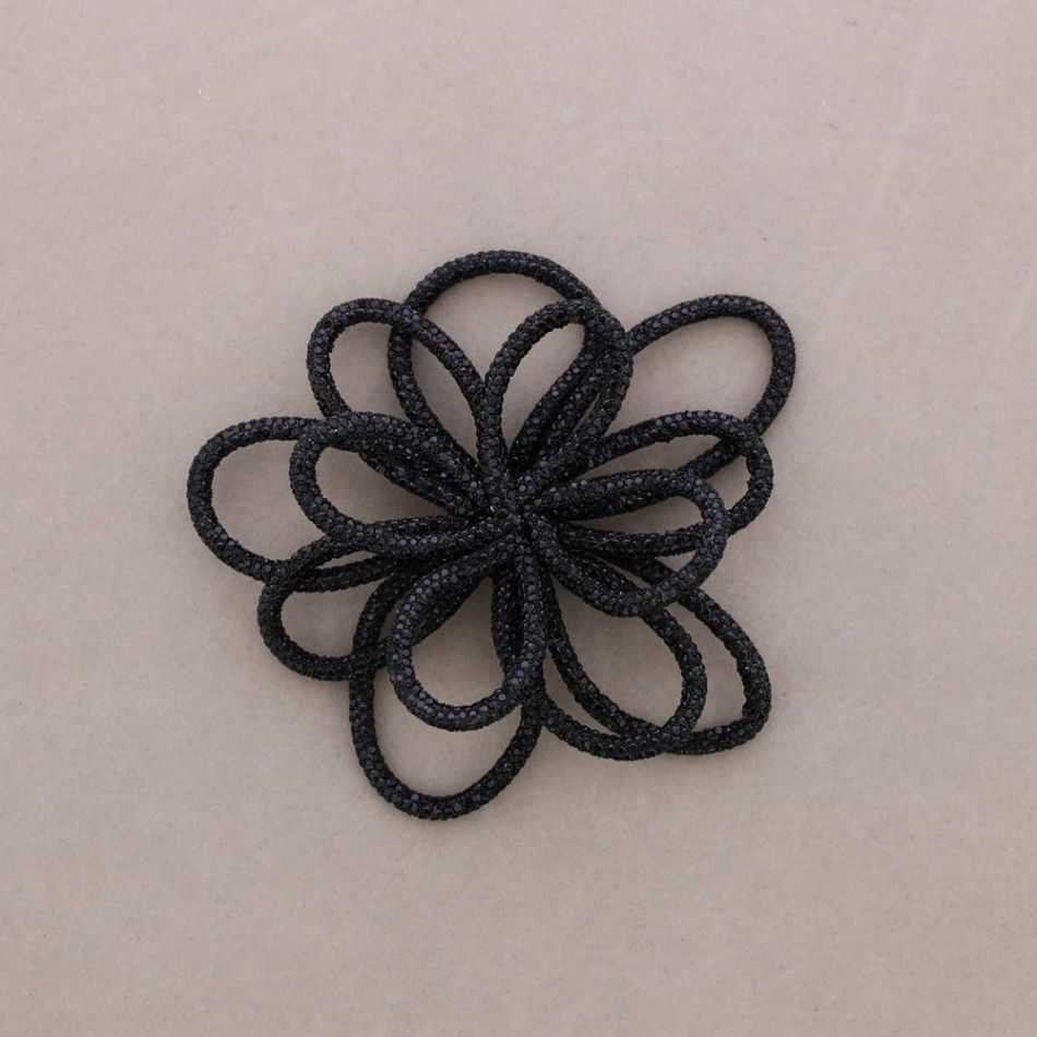 CRYSTAL FLOWER BROOCH