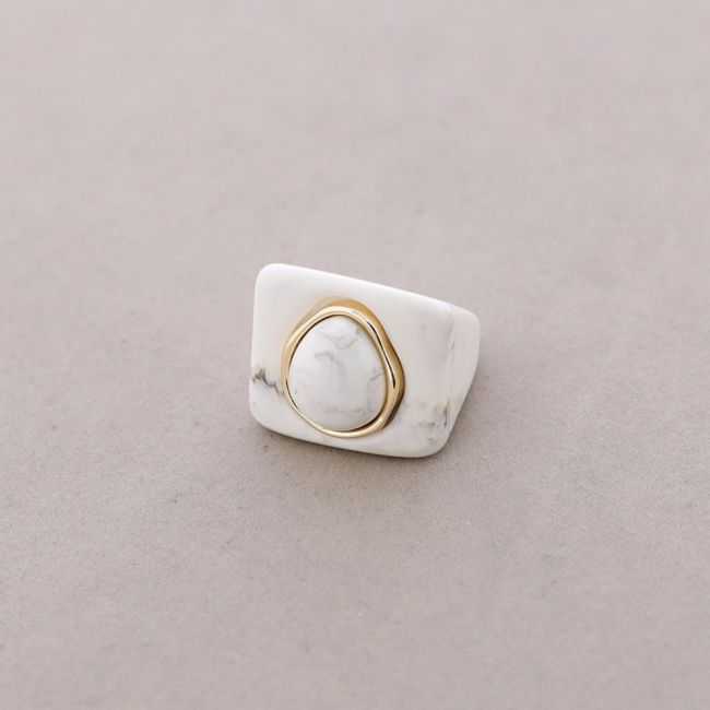 RESIN RING