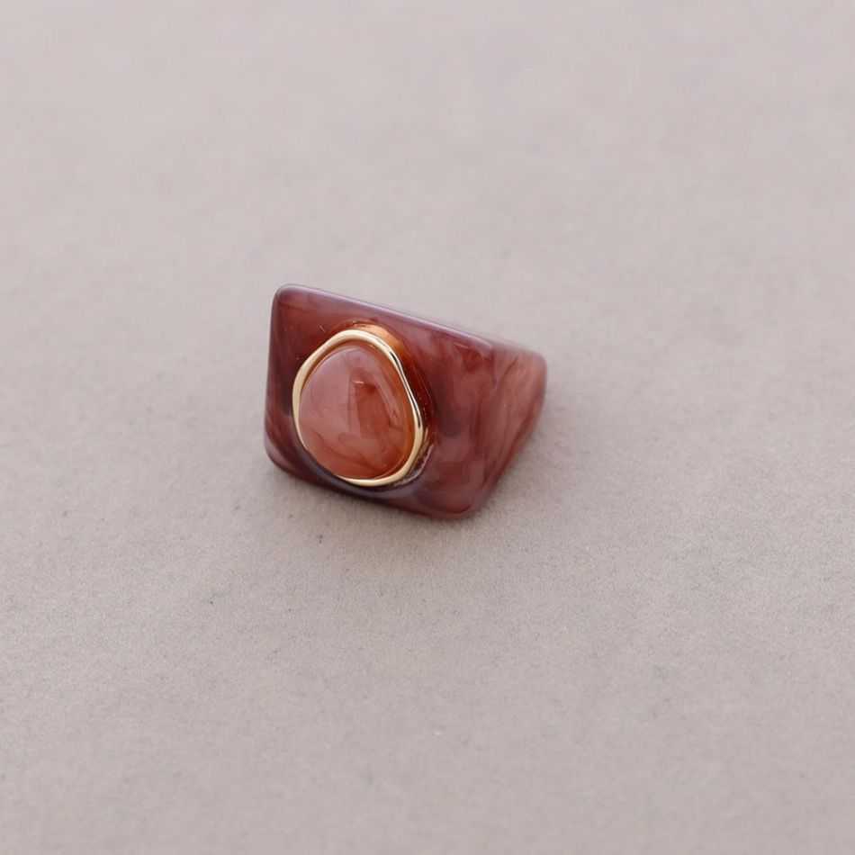 RESIN RING