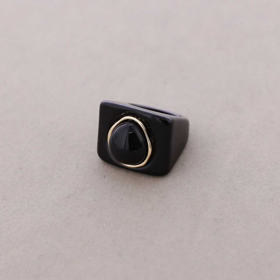 RESIN RING