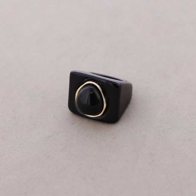 RESIN RING