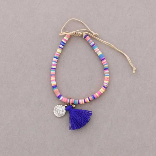 Beaded macramé bracelet
