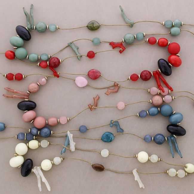 Long resin coral-bead necklace